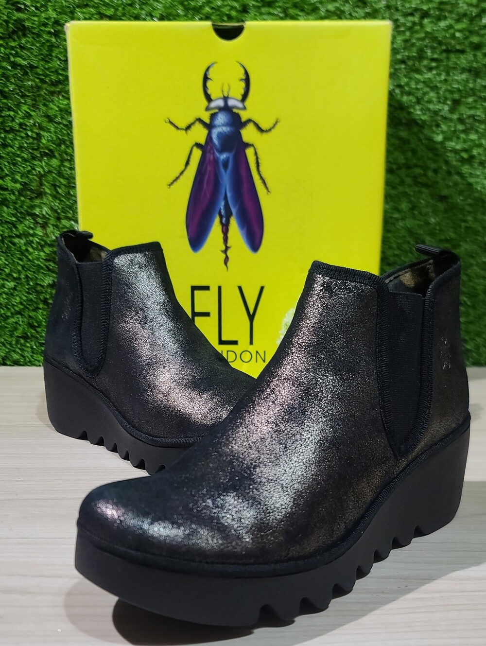 Fly London Byne BYNE349FLY Wedge Chelsea Boots / Cool Graphite EU 40 NEW